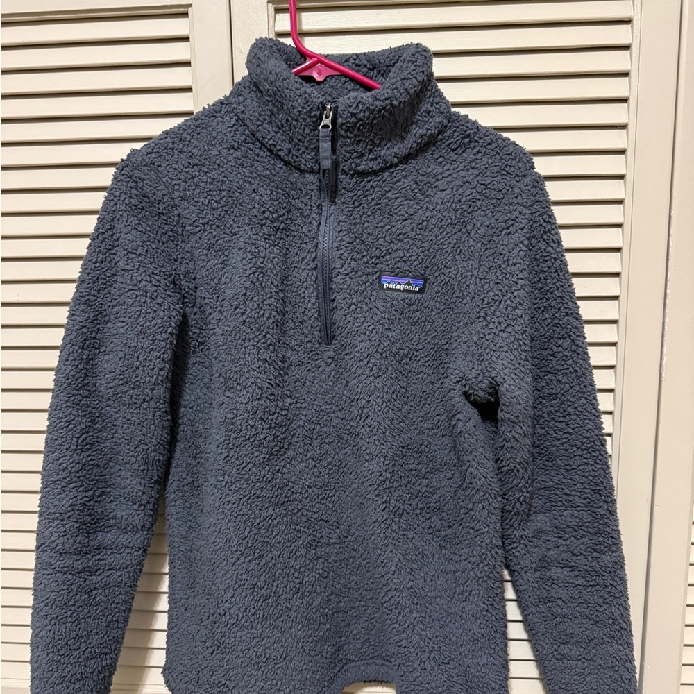 Patagonia Charcoal Fleece Quarter Zip